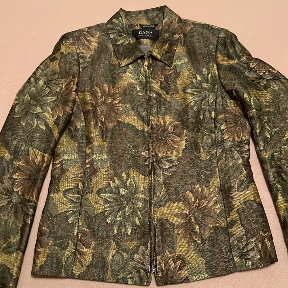 Dana Buchman Jacket-Made in Italy